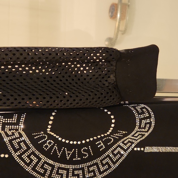 Knock out party or club dress. Can be worn casual with sneakers. Suze large. - Picture 7 of 9